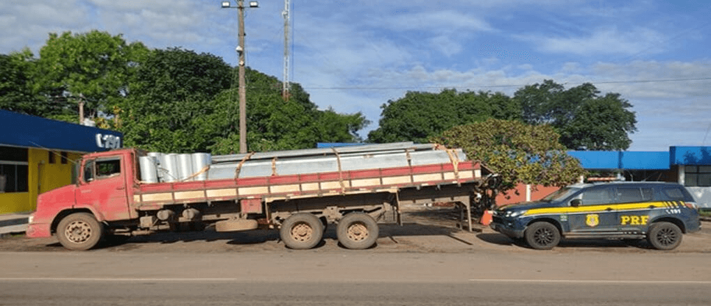 Alteração em eixo traseiro de caminhão aumenta risco de acidentes